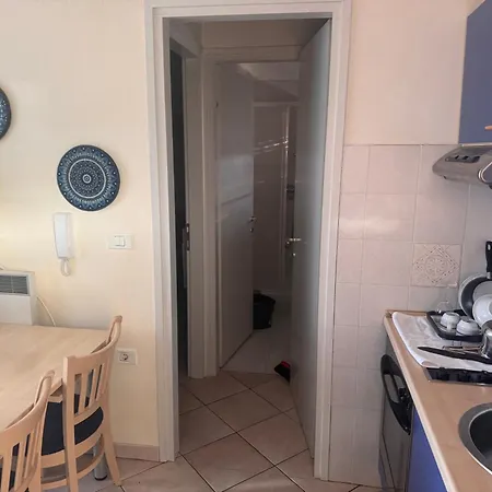 Apartma *